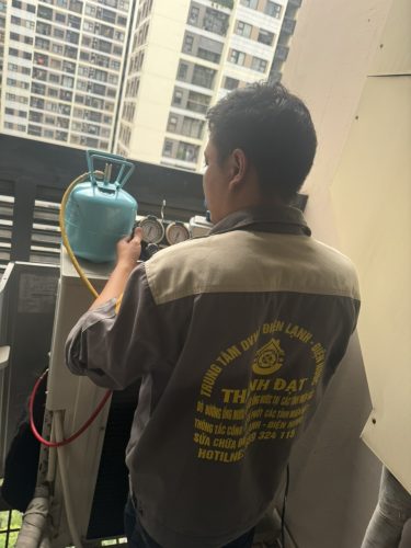 Thợ sửa điều hòa Thành Đạt